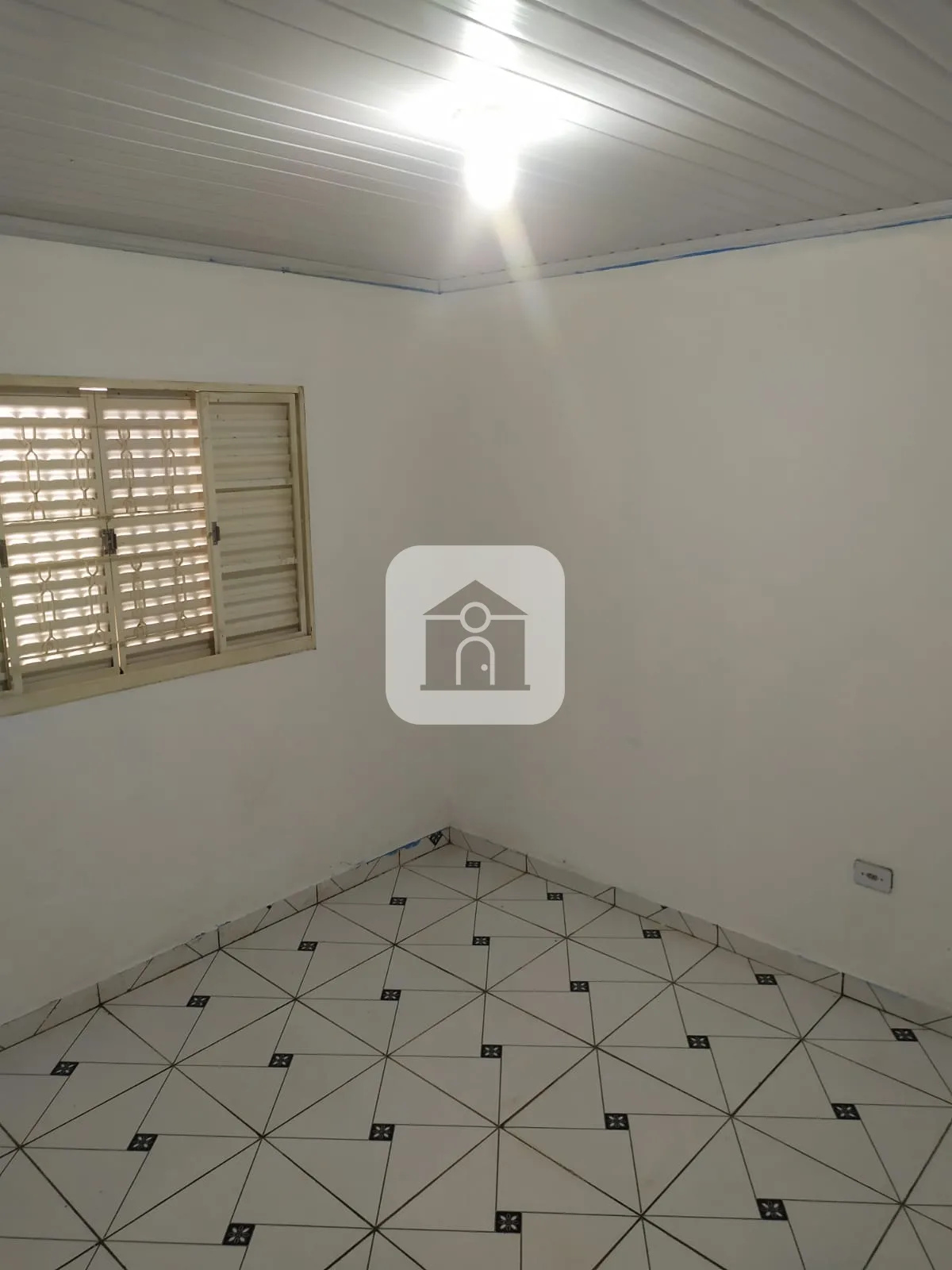 Alugar Casa / Padr&atilde;o em Uberl&acirc;ndia R$ 2.000,00 - Foto 8