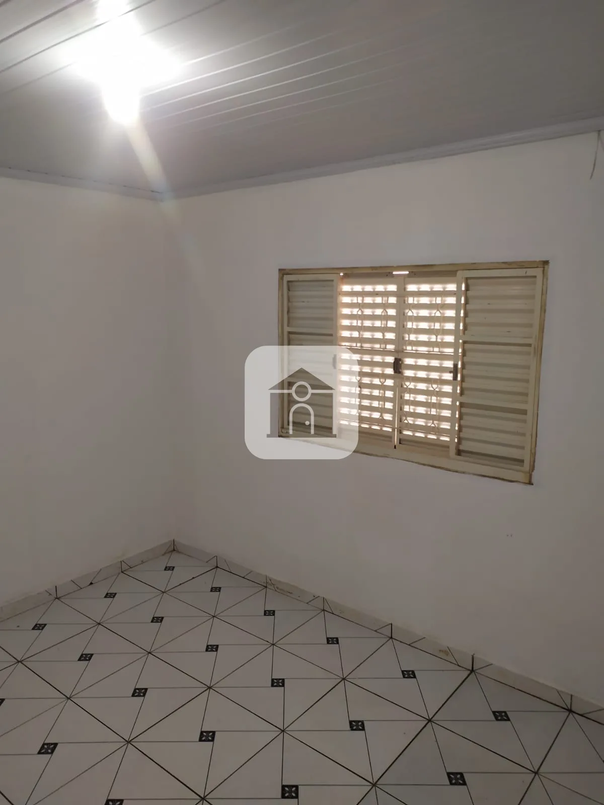Alugar Casa / Padr&atilde;o em Uberl&acirc;ndia R$ 2.000,00 - Foto 10