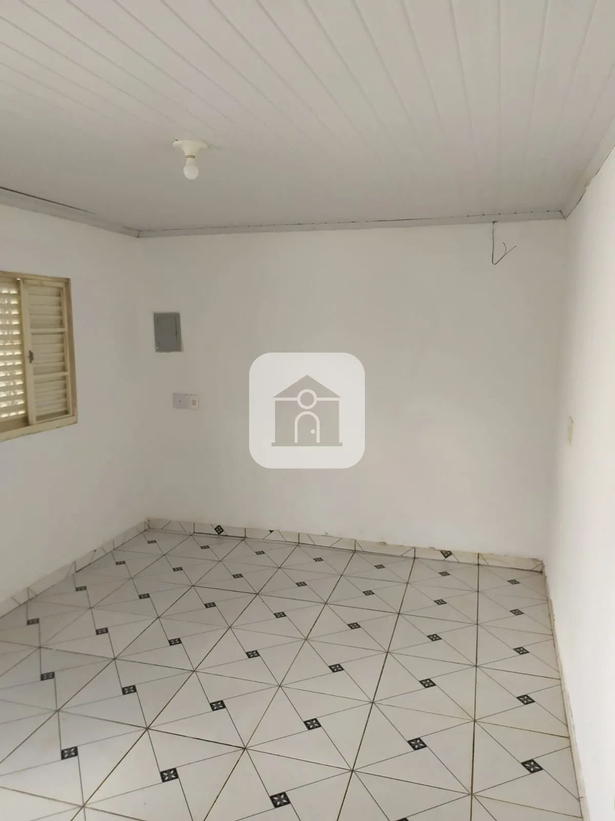Alugar Casa / Padr&atilde;o em Uberl&acirc;ndia R$ 2.000,00 - Foto 11