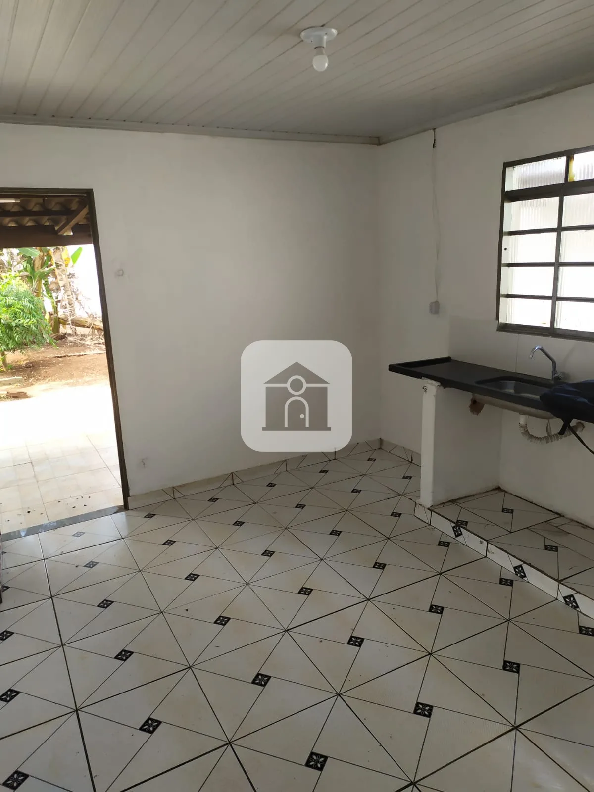 Alugar Casa / Padr&atilde;o em Uberl&acirc;ndia R$ 2.000,00 - Foto 6