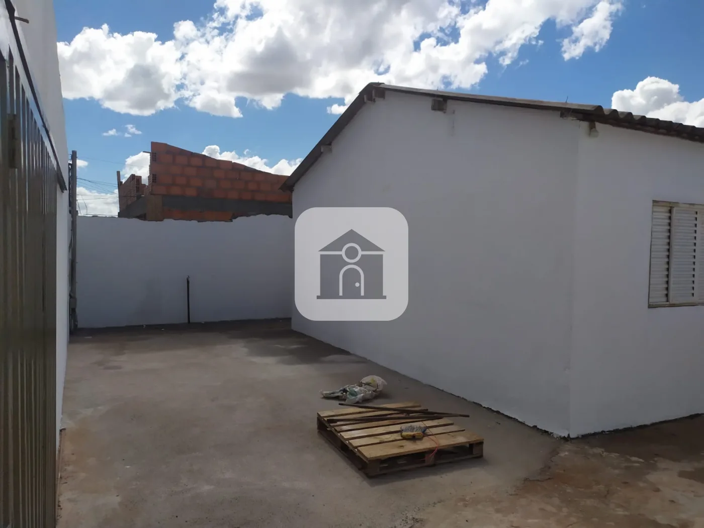 Alugar Casa / Padr&atilde;o em Uberl&acirc;ndia R$ 2.000,00 - Foto 3