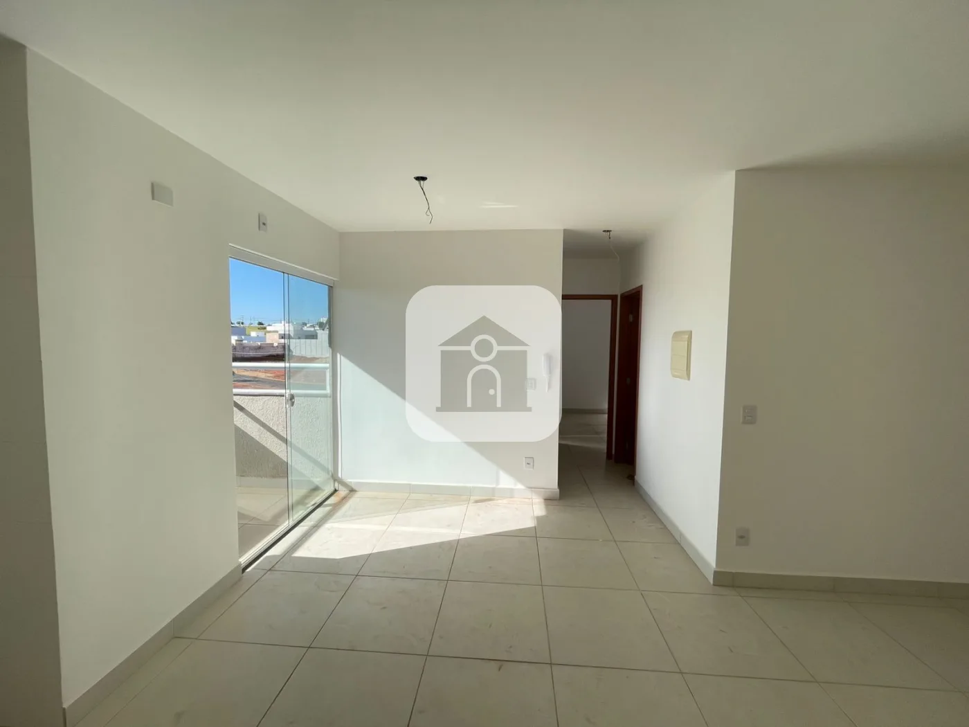 Alugar Apartamento / Padr&atilde;o em Uberl&acirc;ndia R$ 1.300,00 - Foto 3
