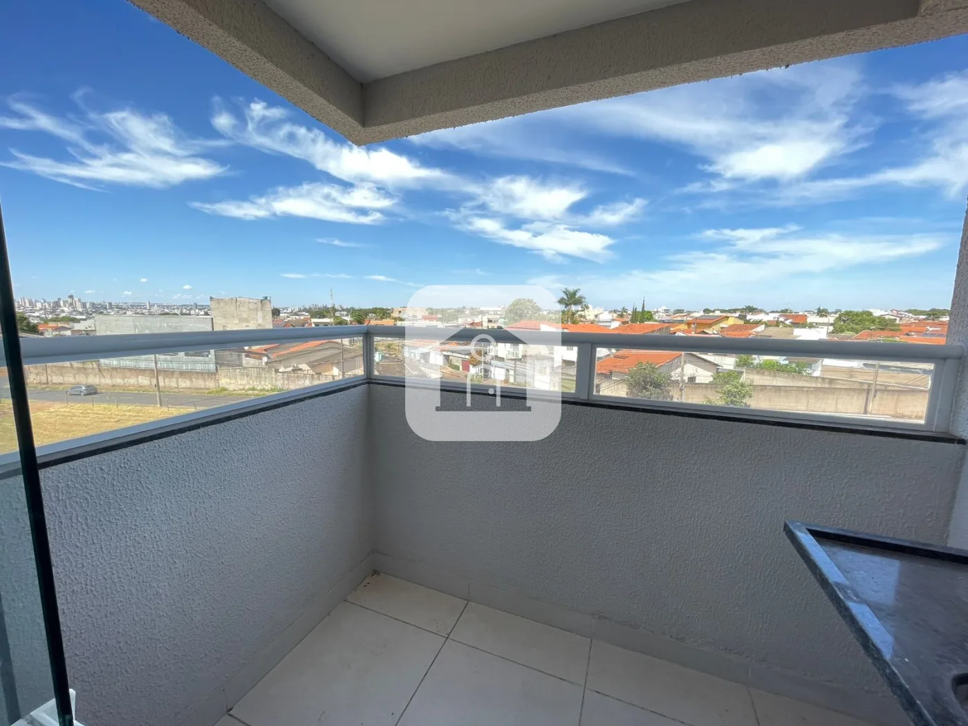 Alugar Apartamento / Padr&atilde;o em Uberl&acirc;ndia R$ 1.500,00 - Foto 4