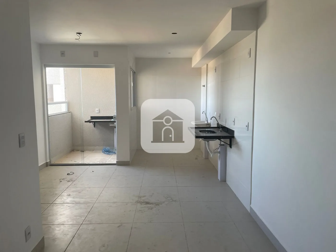 Alugar Apartamento / Padr&atilde;o em Uberl&acirc;ndia R$ 1.500,00 - Foto 1