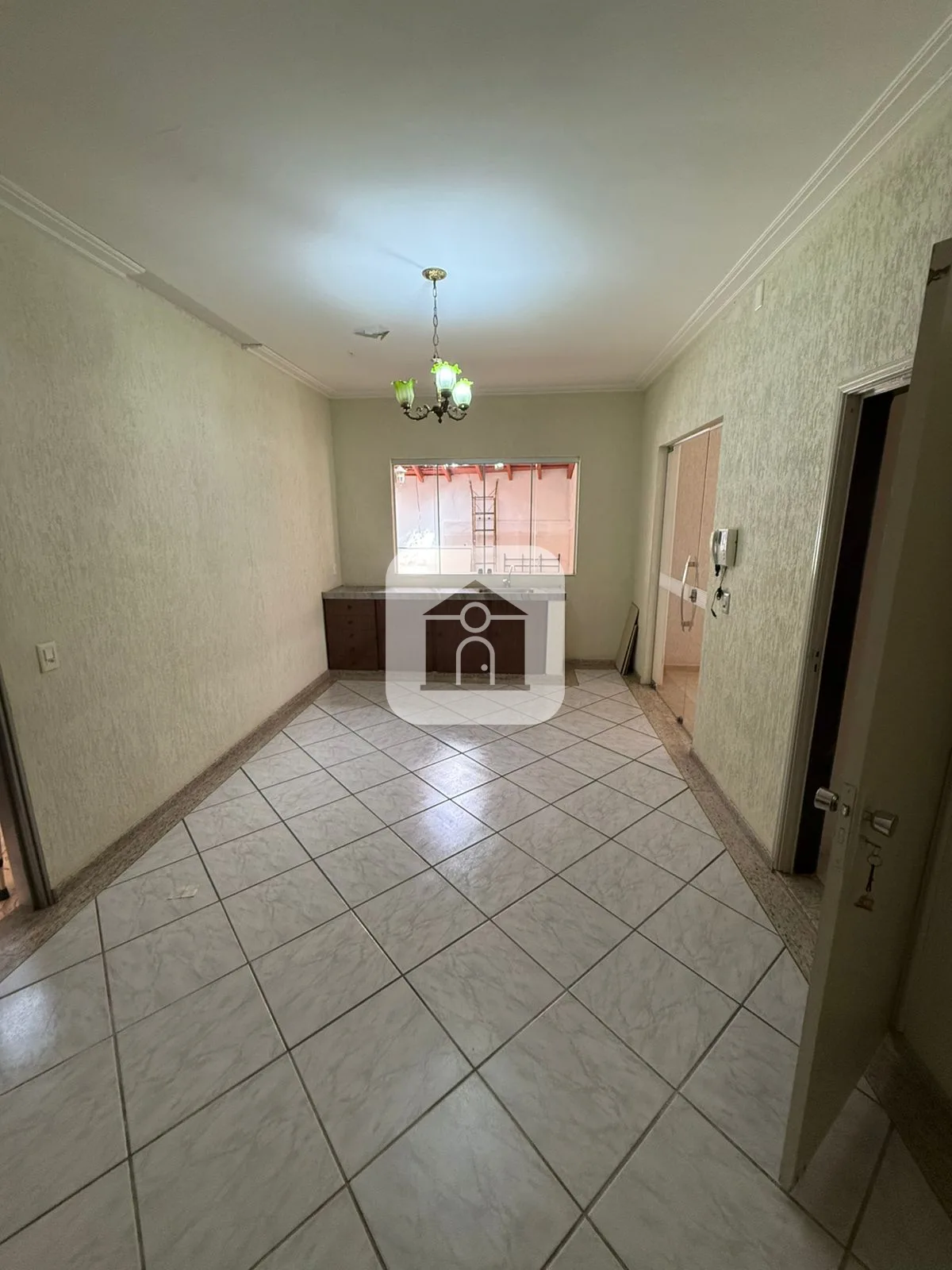 Alugar Casa / Padr&atilde;o em Araguari R$ 4.200,00 - Foto 6