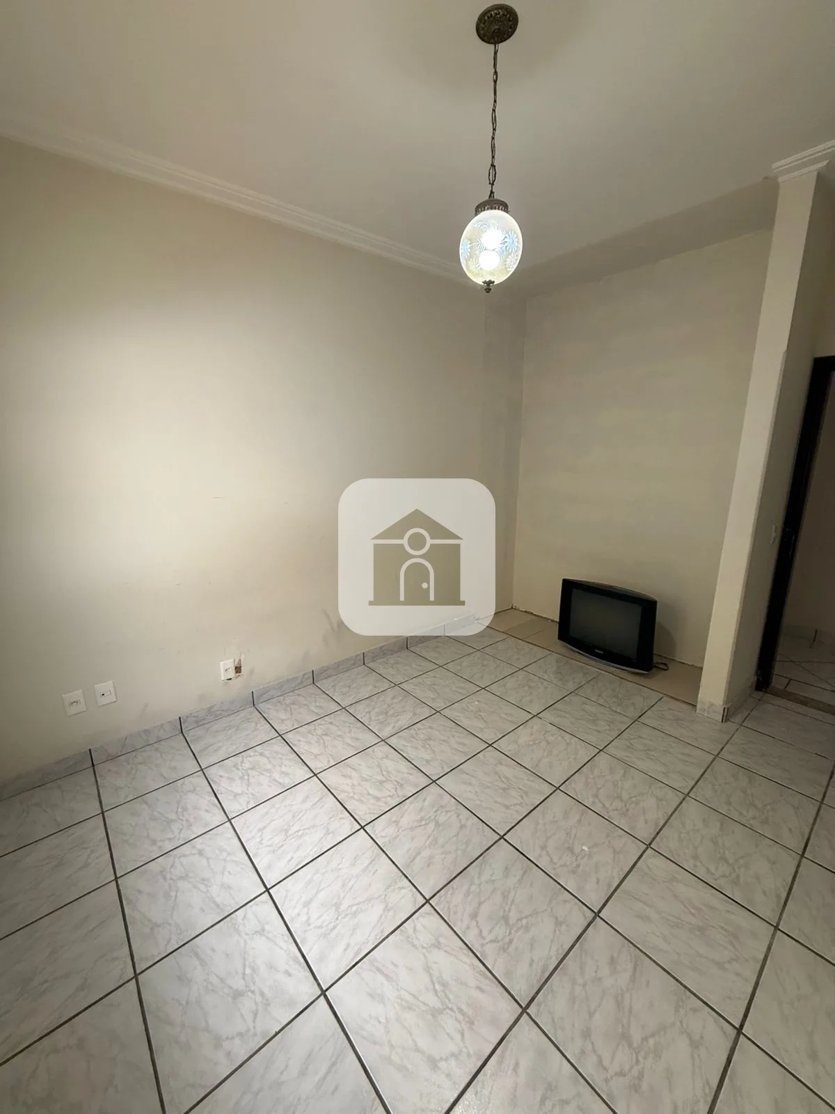 Alugar Casa / Padr&atilde;o em Araguari R$ 4.200,00 - Foto 19