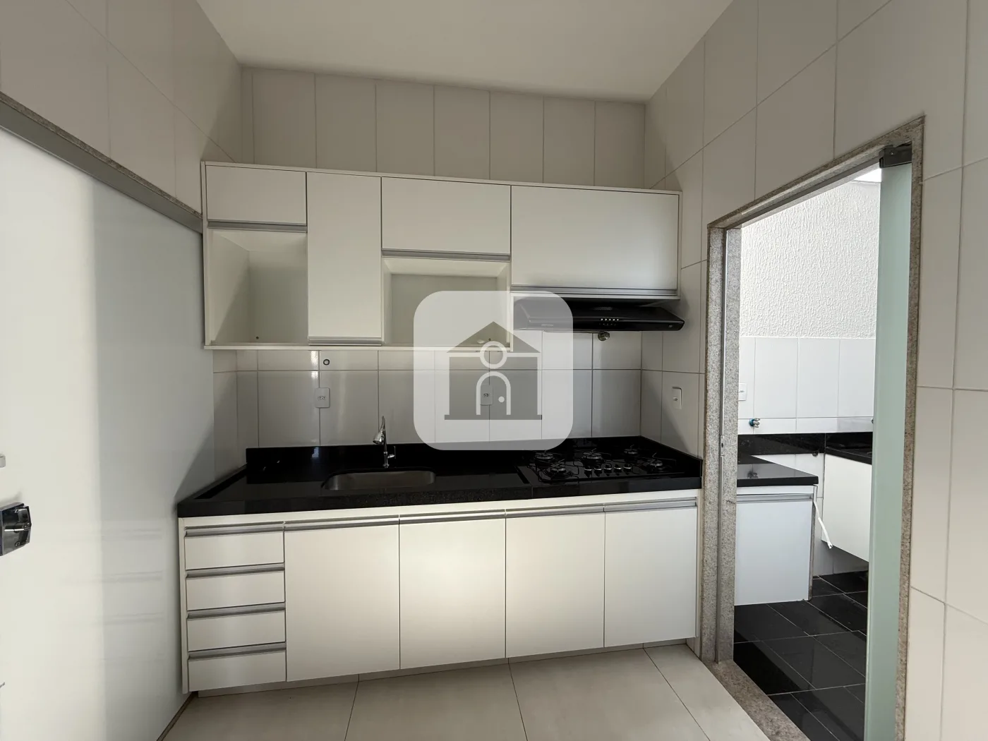 Alugar Casa / Padr&atilde;o em Uberl&acirc;ndia R$ 2.300,00 - Foto 8