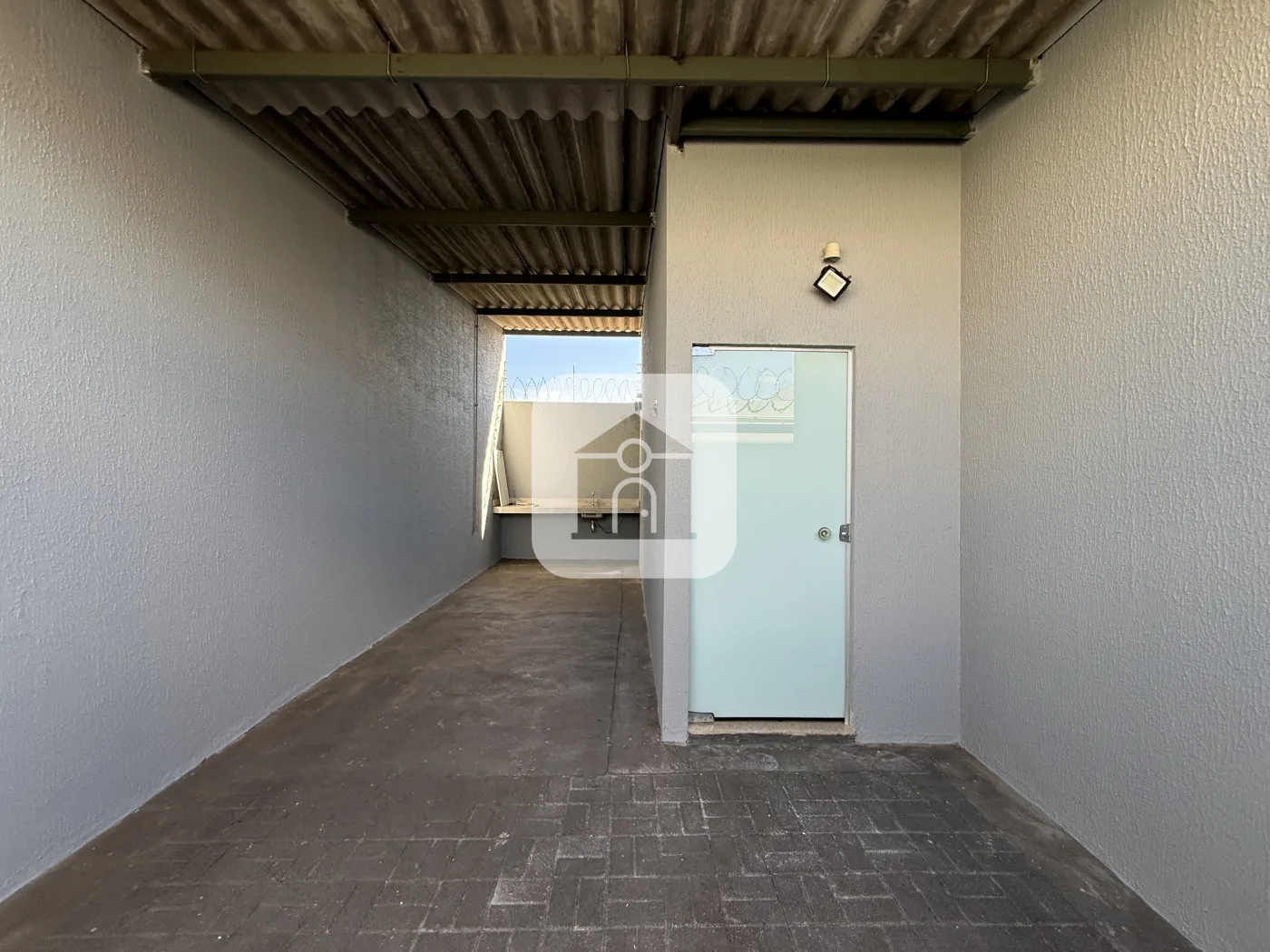 Alugar Casa / Padr&atilde;o em Uberl&acirc;ndia R$ 2.300,00 - Foto 1