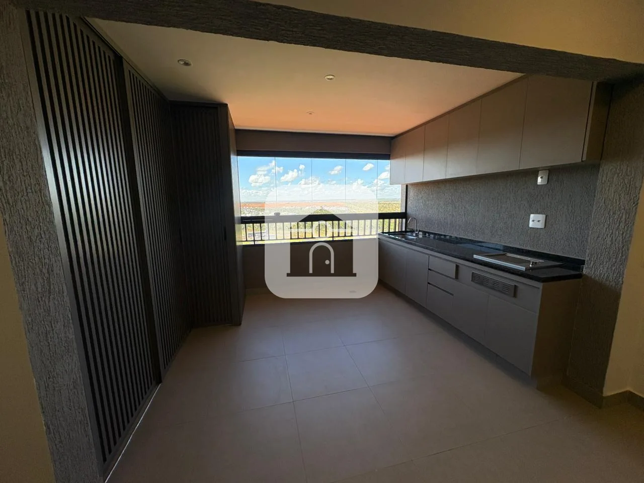 Alugar Apartamento / Padr&atilde;o em Uberl&acirc;ndia R$ 4.000,00 - Foto 4