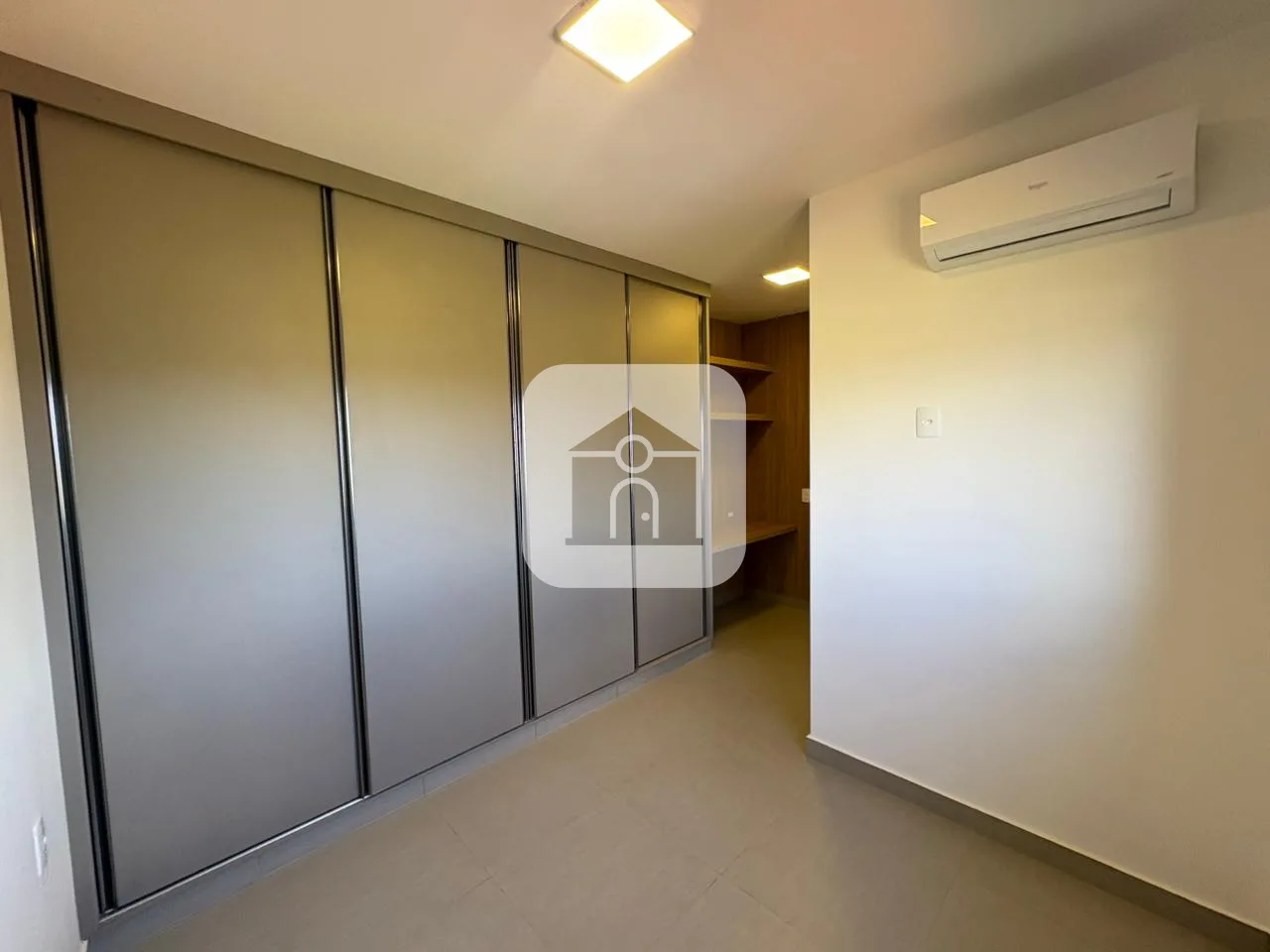 Alugar Apartamento / Padr&atilde;o em Uberl&acirc;ndia R$ 4.000,00 - Foto 8