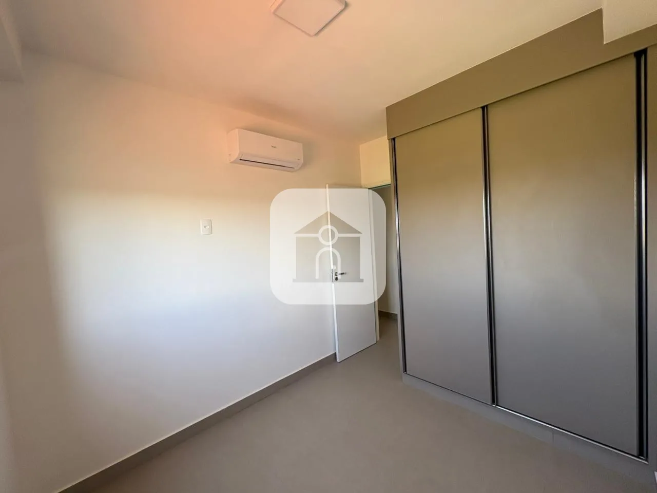 Alugar Apartamento / Padr&atilde;o em Uberl&acirc;ndia R$ 4.000,00 - Foto 11