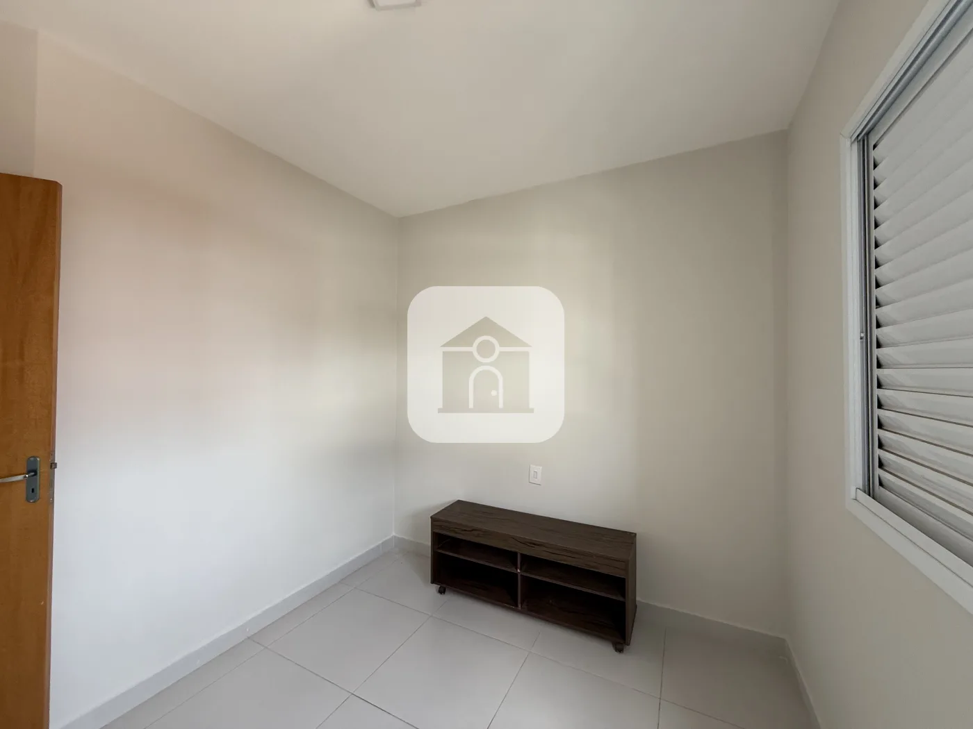 Alugar Apartamento / Padr&atilde;o em Uberl&acirc;ndia R$ 1.500,00 - Foto 8