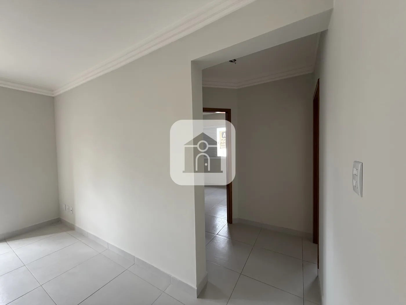 Alugar Apartamento / Padr&atilde;o em Uberl&acirc;ndia R$ 1.500,00 - Foto 6