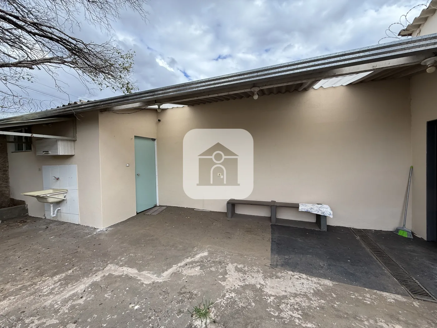 Alugar Casa / Padr&atilde;o em Uberl&acirc;ndia R$ 2.500,00 - Foto 15