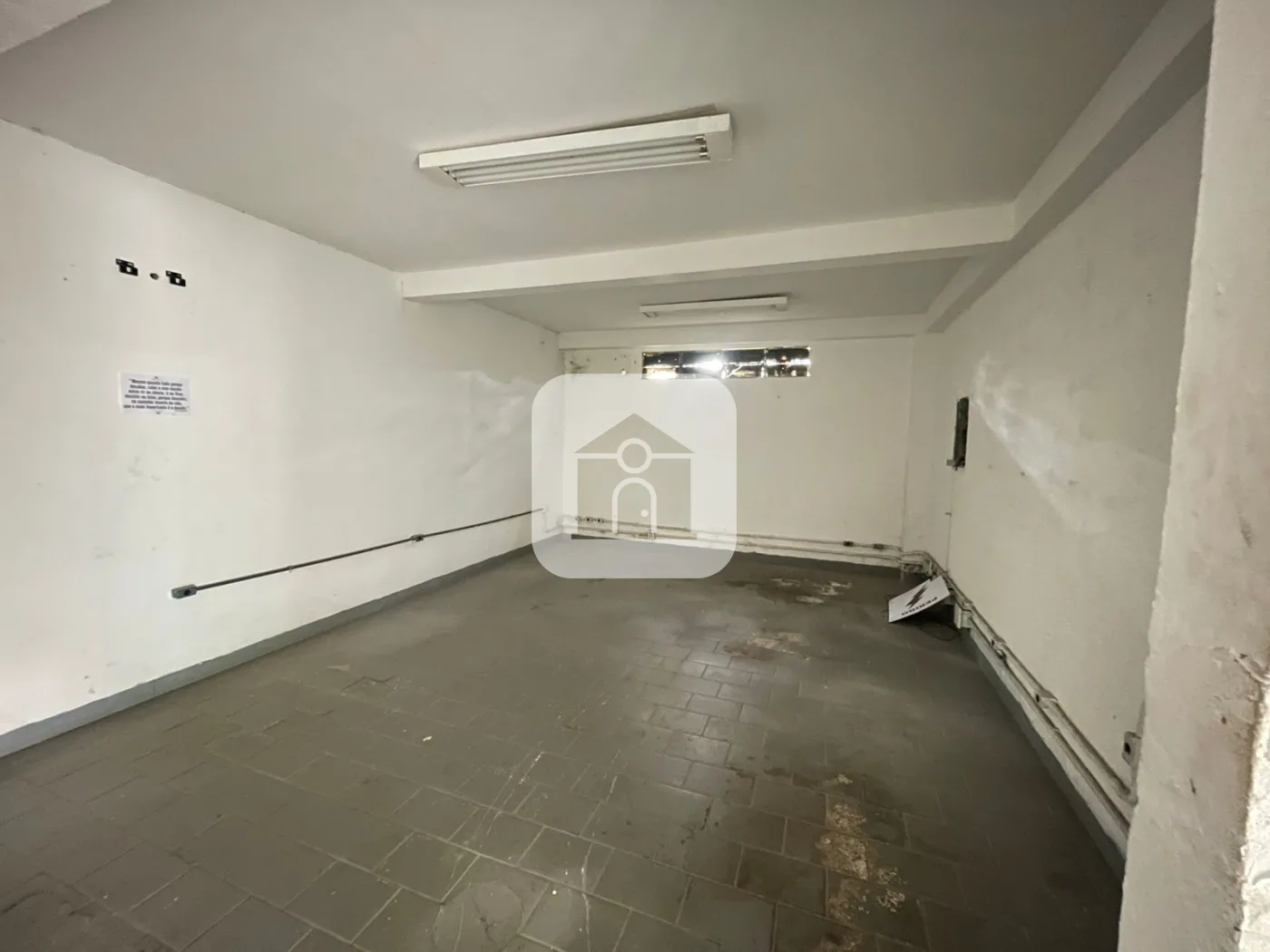 Alugar Comercial / Galp&atilde;o em Uberl&acirc;ndia R$ 7.900,00 - Foto 2