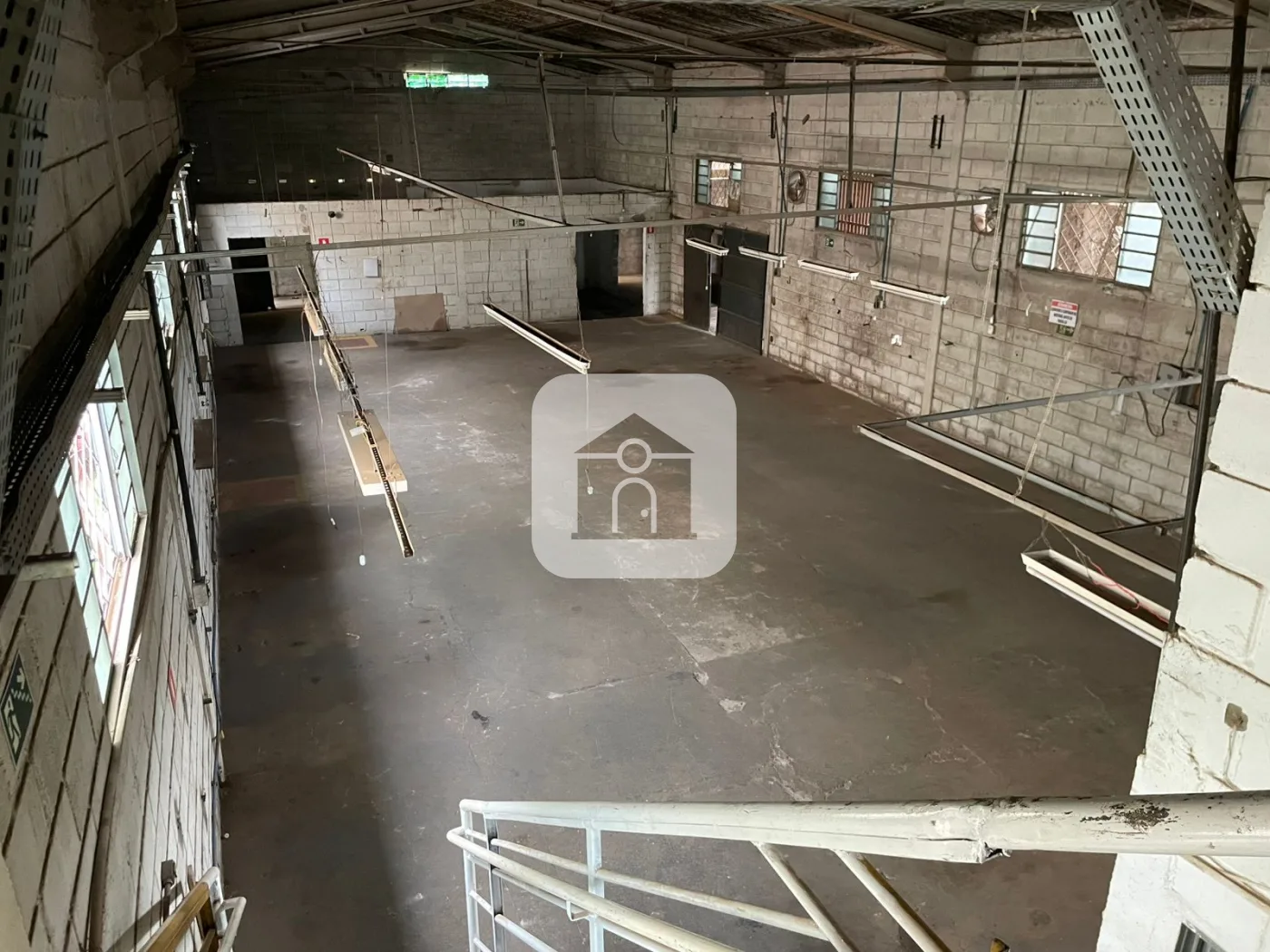 Alugar Comercial / Galp&atilde;o em Uberl&acirc;ndia R$ 7.900,00 - Foto 9