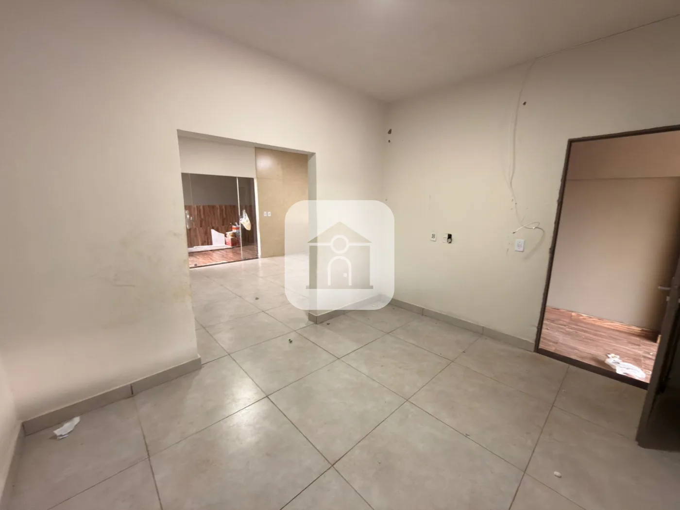 Alugar Casa / Padr&atilde;o em Uberl&acirc;ndia R$ 1.700,00 - Foto 6