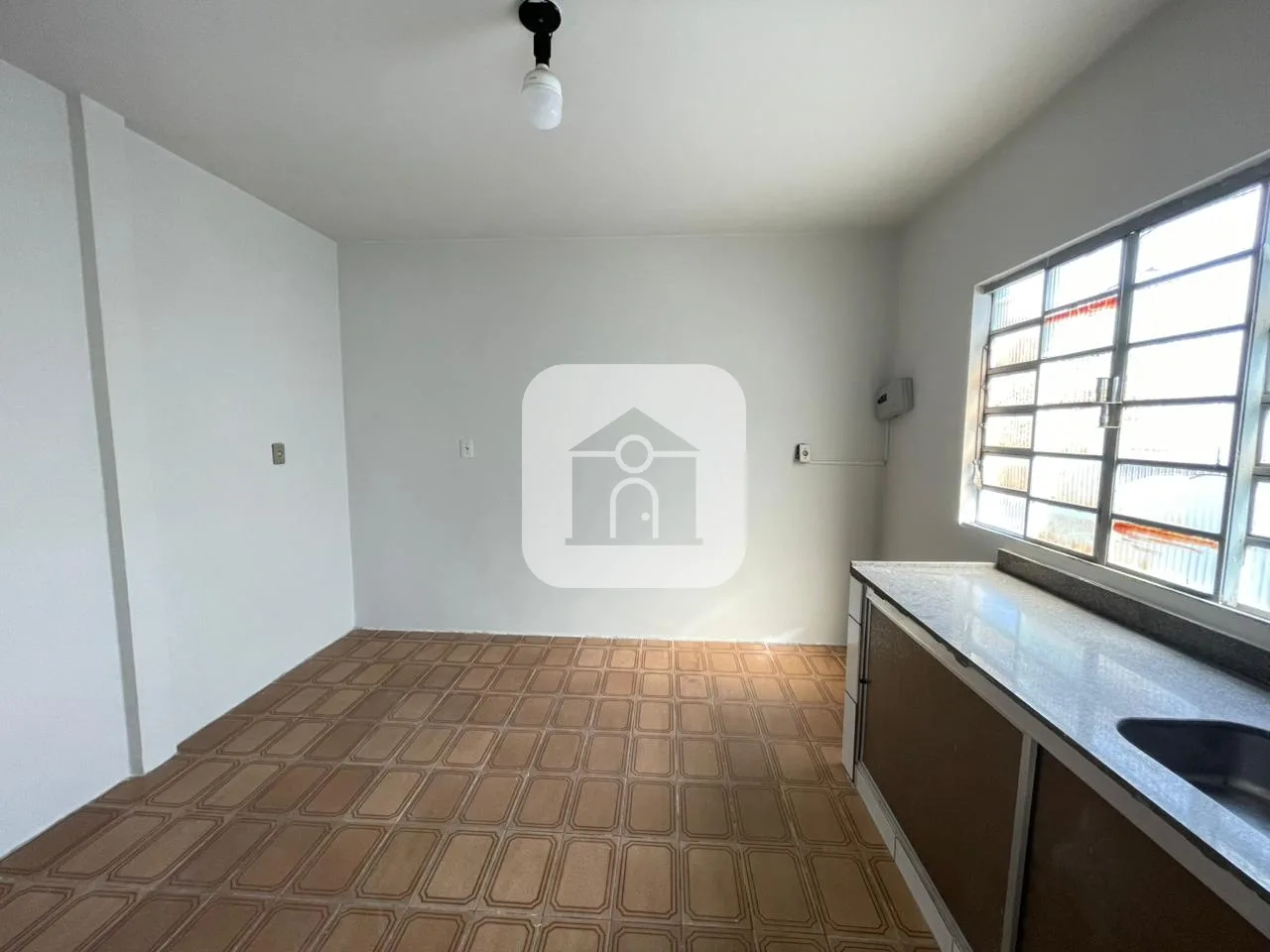 Alugar Comercial / Galp&atilde;o em Uberl&acirc;ndia R$ 4.500,00 - Foto 11
