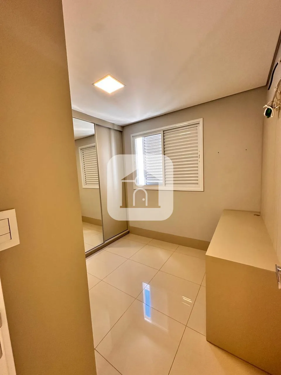 Alugar Apartamento / Padr&atilde;o em Uberl&acirc;ndia R$ 4.500,00 - Foto 3