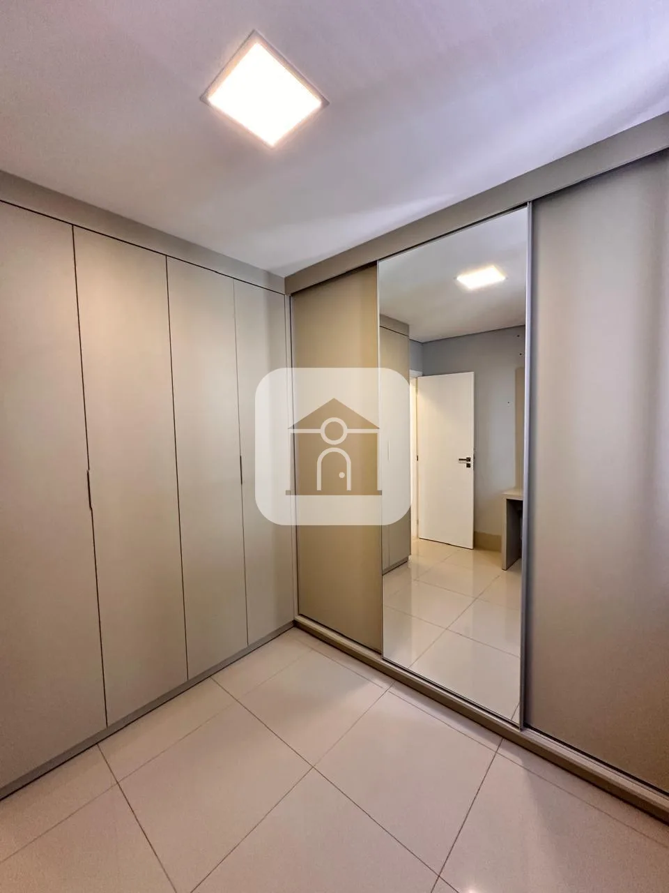 Alugar Apartamento / Padr&atilde;o em Uberl&acirc;ndia R$ 4.500,00 - Foto 4