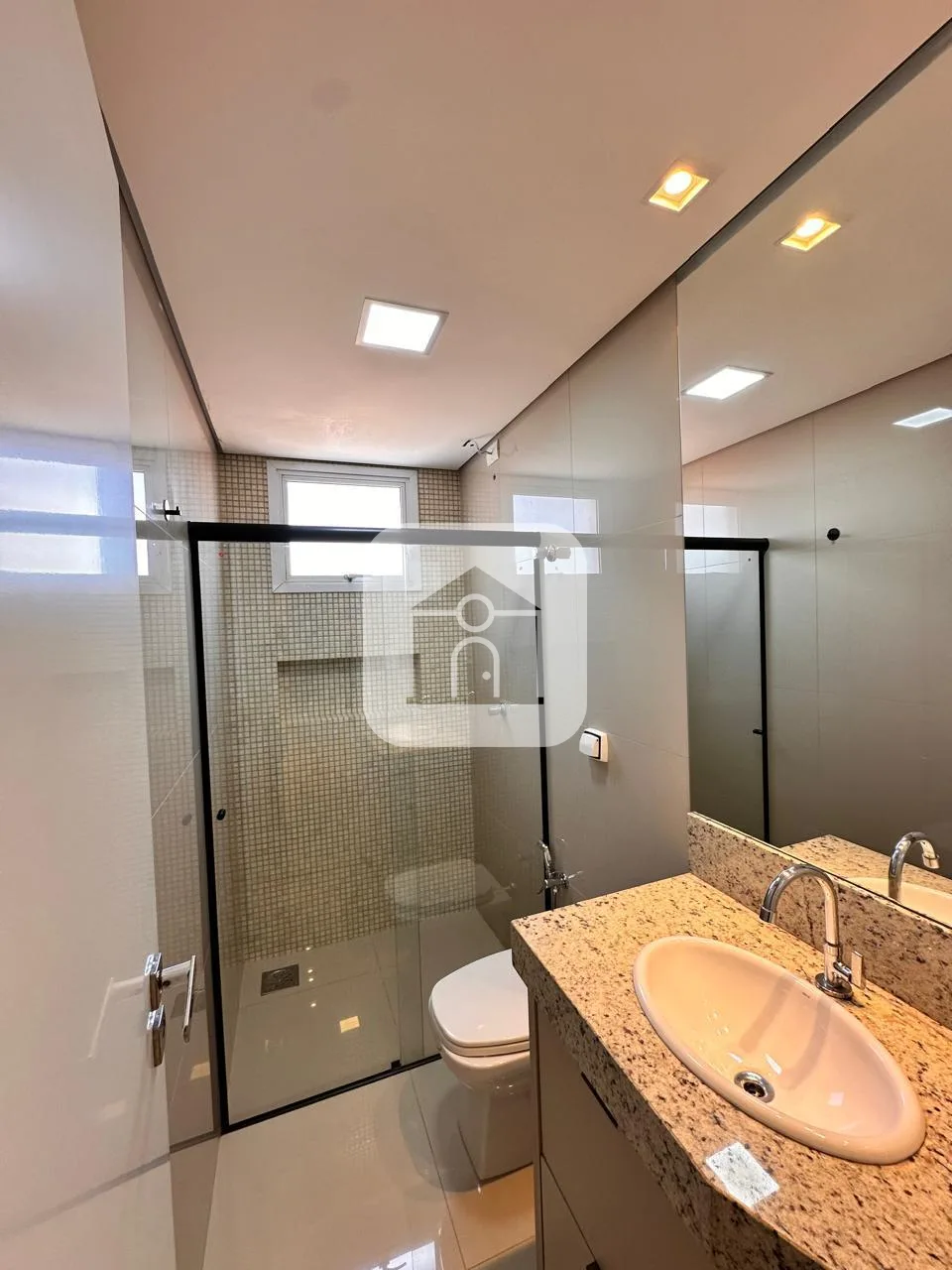 Alugar Apartamento / Padr&atilde;o em Uberl&acirc;ndia R$ 4.500,00 - Foto 9