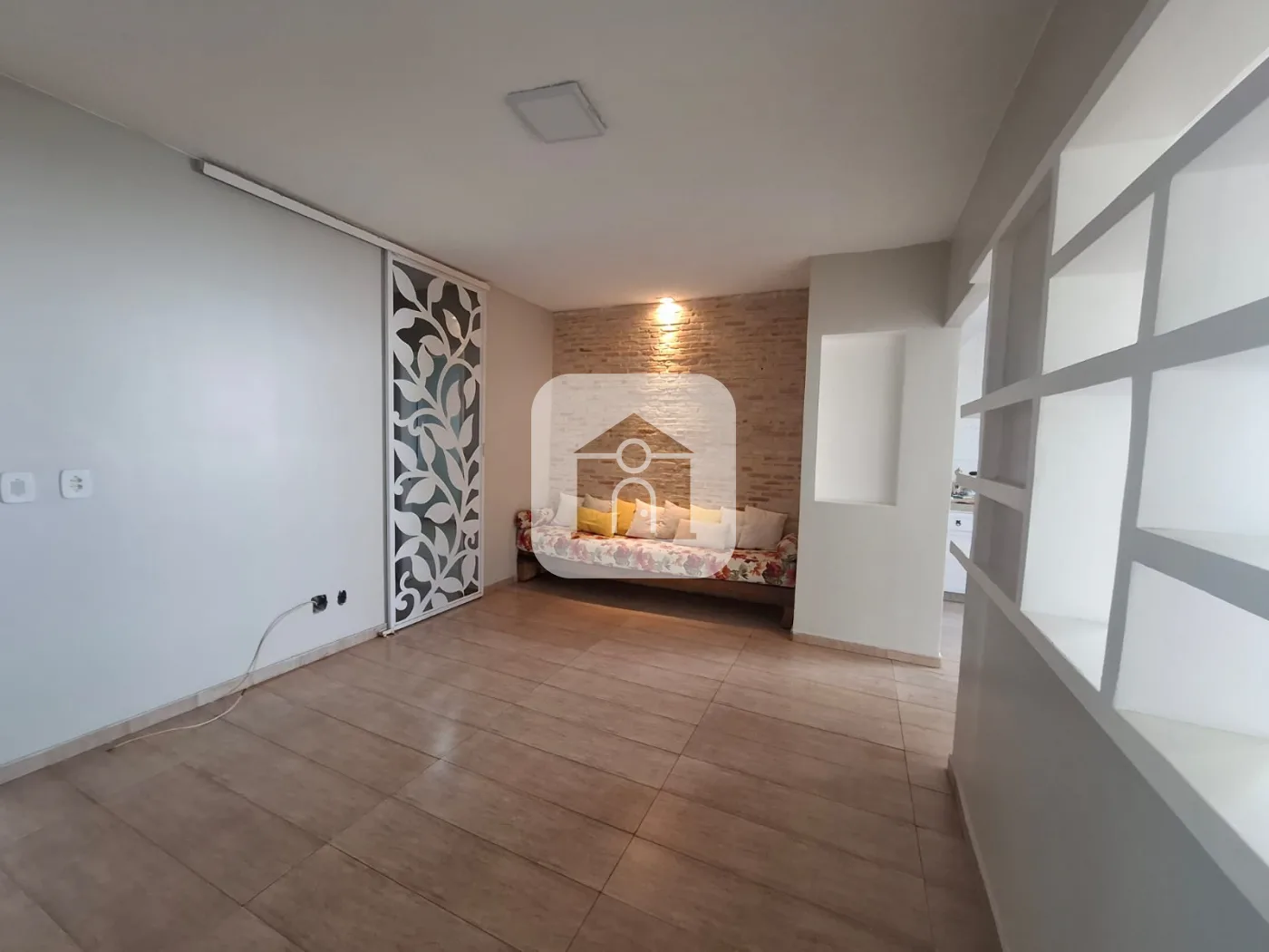 Alugar Casa / Condom&iacute;nio ou Loteamento Fechado em Uberlandia R$ 3.800,00 - Foto 4