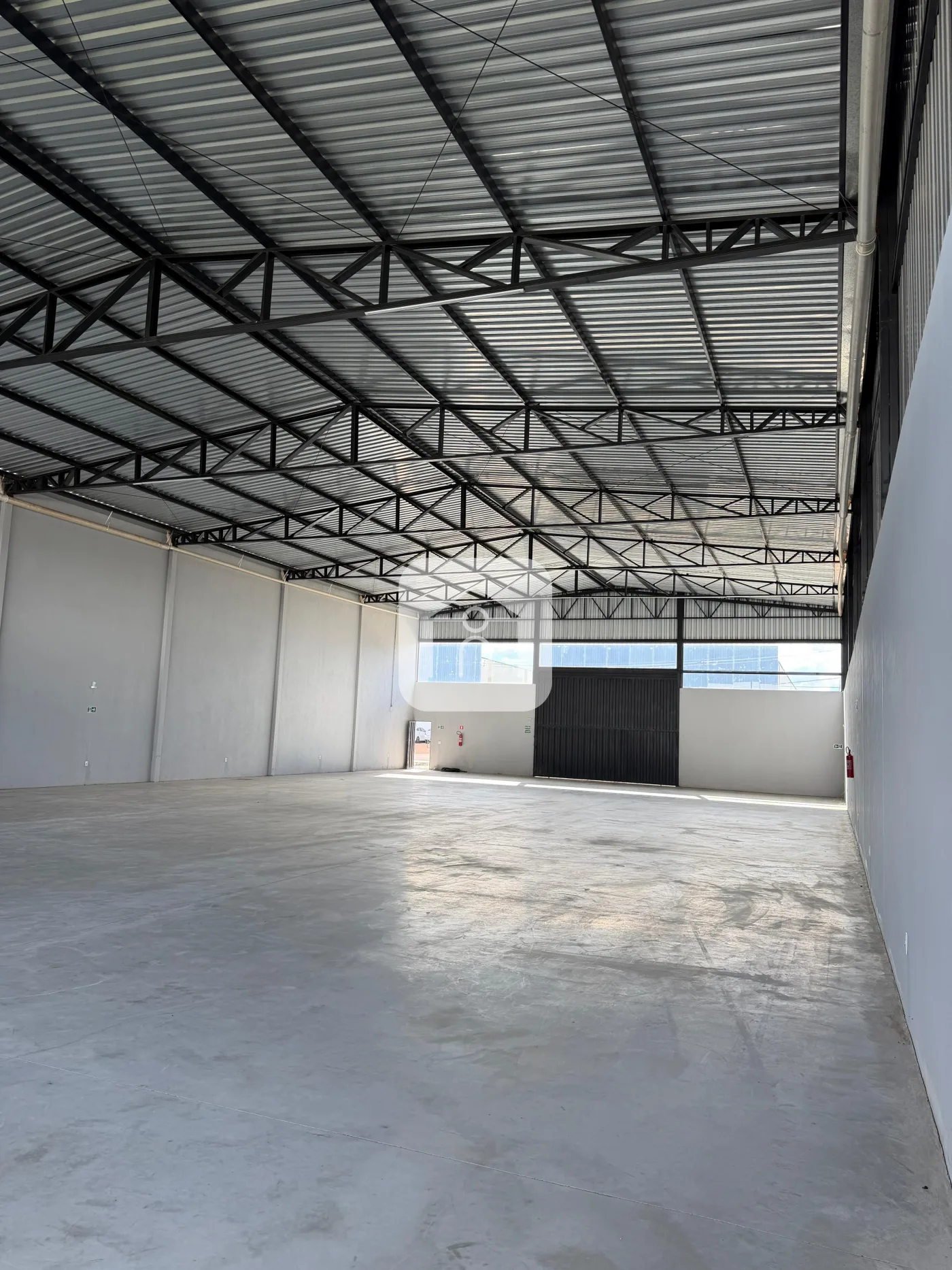 Alugar Comercial / Galp&atilde;o em Uberl&acirc;ndia R$ 20.000,00 - Foto 4