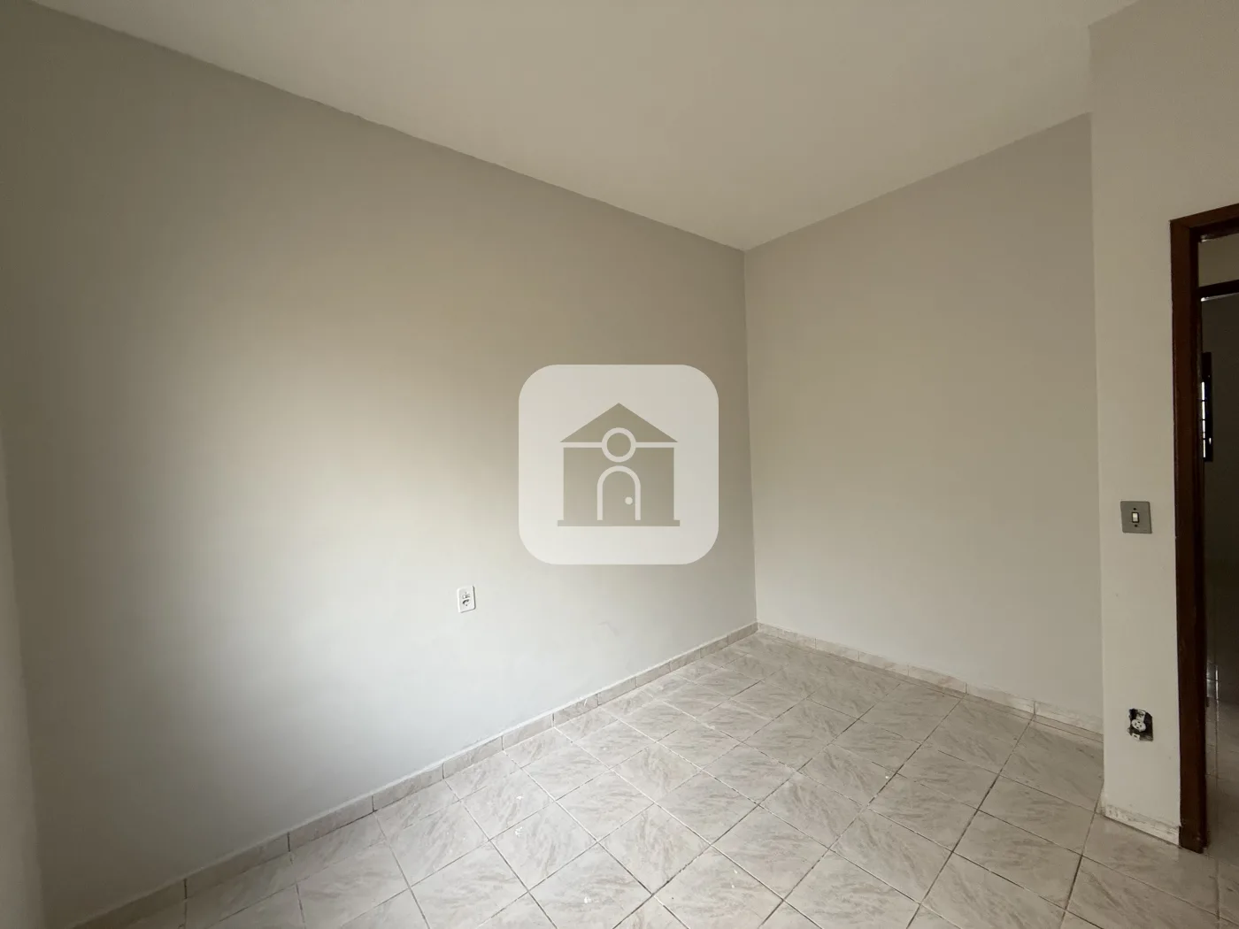 Alugar Casa / Padr&atilde;o em Uberl&acirc;ndia R$ 1.800,00 - Foto 7