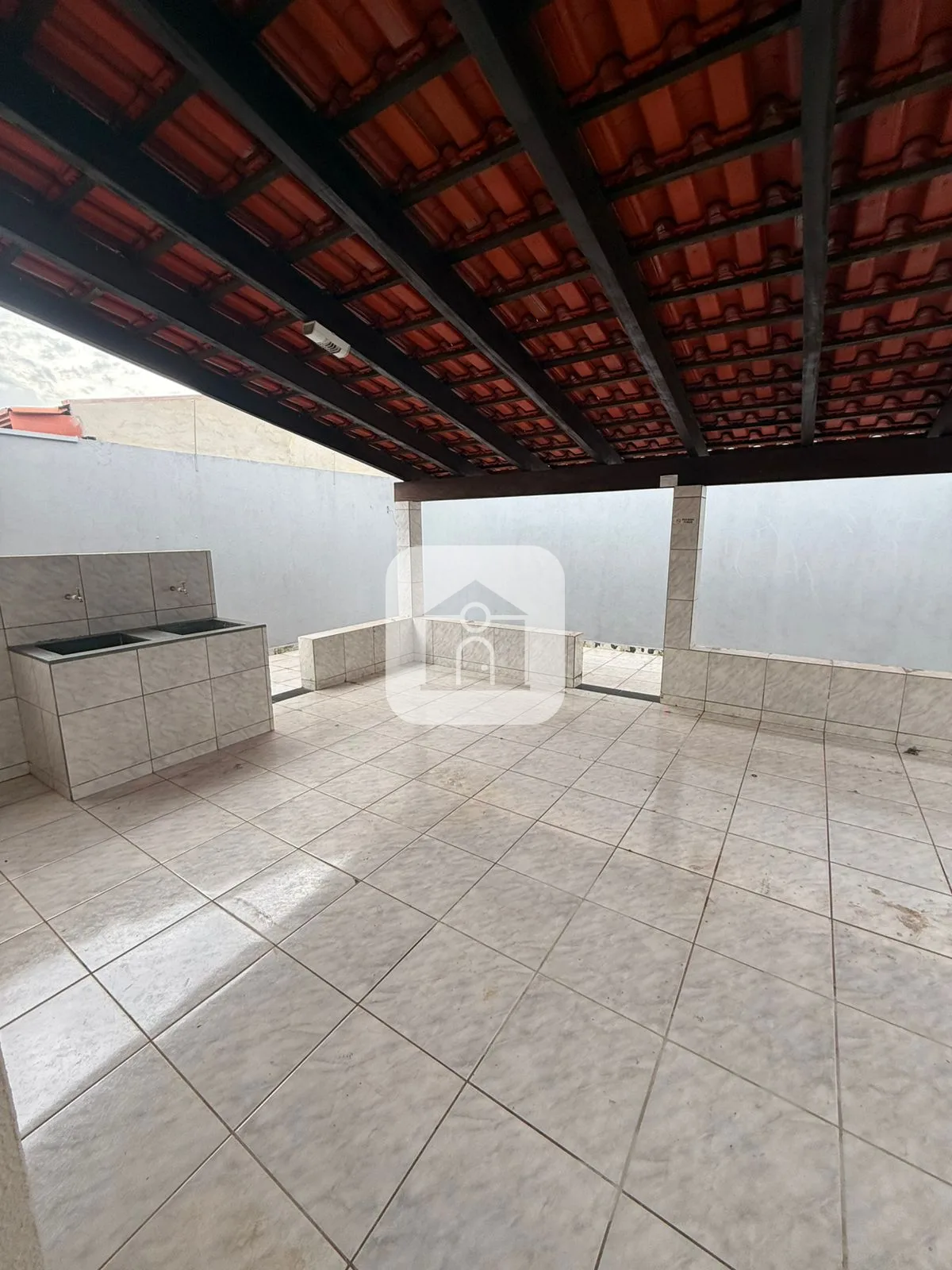 Alugar Casa / Padr&atilde;o em Araguari R$ 1.500,00 - Foto 11