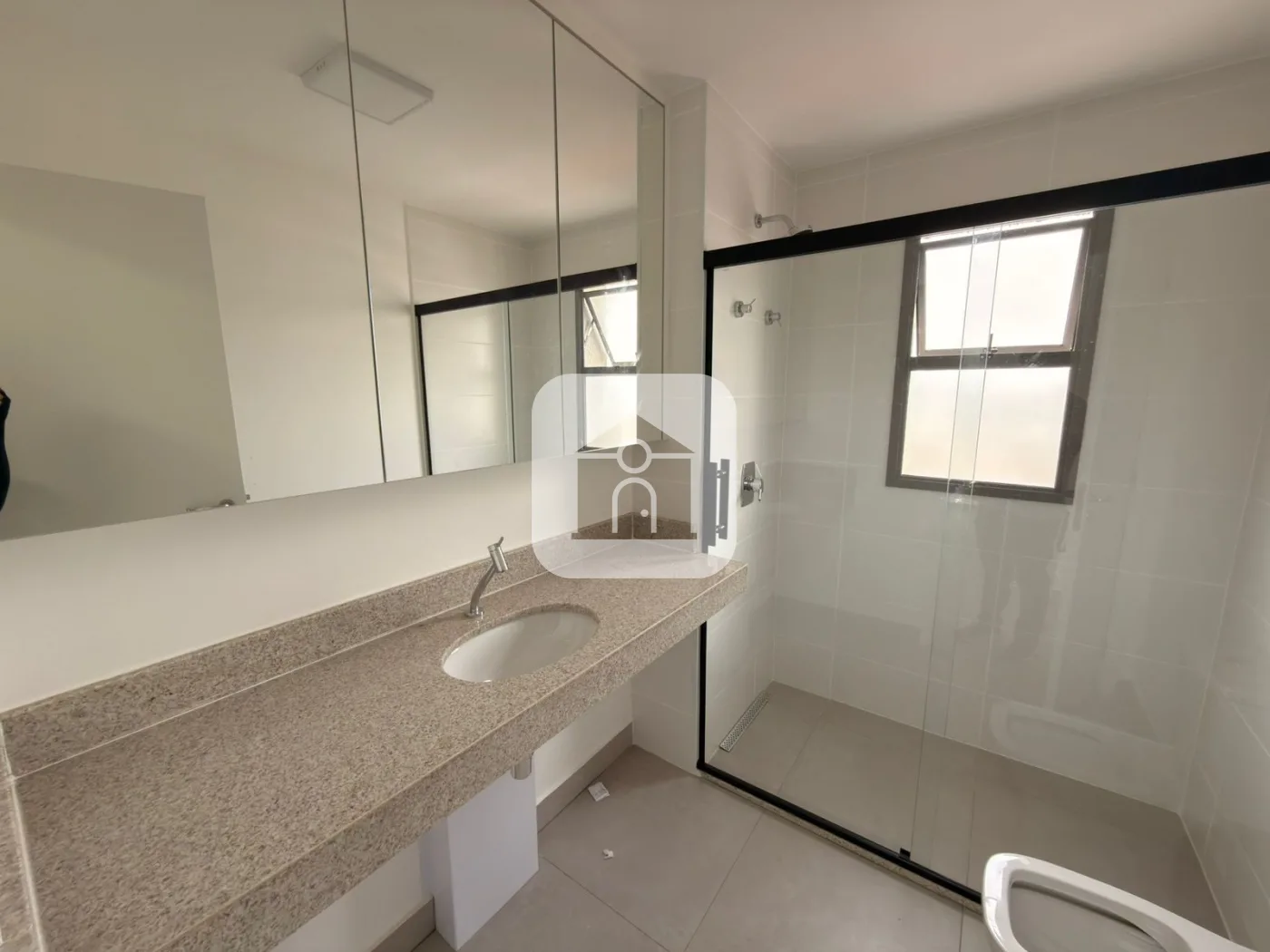 Alugar Apartamento / Padr&atilde;o em Uberl&acirc;ndia R$ 6.500,00 - Foto 14