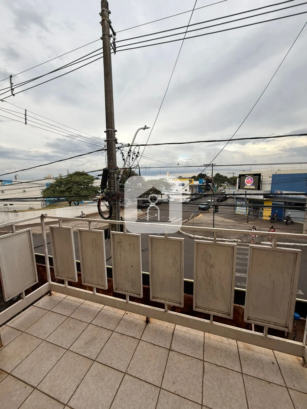 Alugar Apartamento / Sobrado em Araguari R$ 1.250,00 - Foto 2