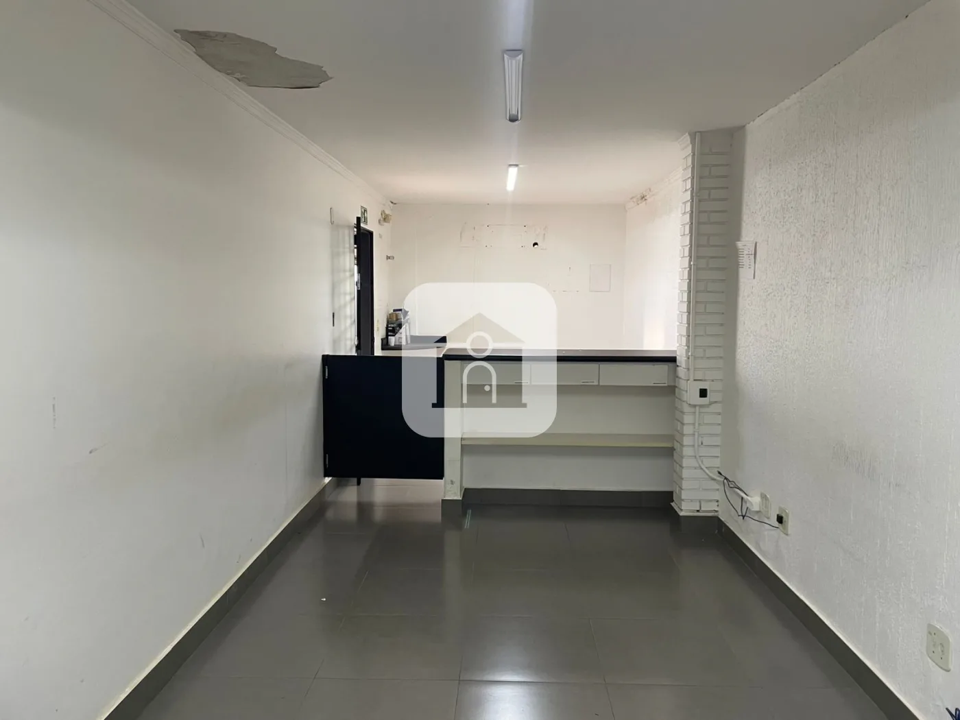 Alugar Comercial / Pr&eacute;dio em Uberl&acirc;ndia R$ 9.000,00 - Foto 6