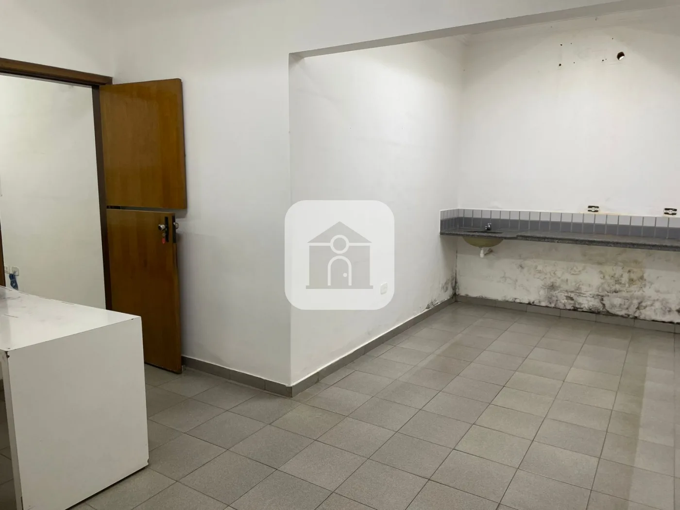 Alugar Comercial / Pr&eacute;dio em Uberl&acirc;ndia R$ 9.000,00 - Foto 14