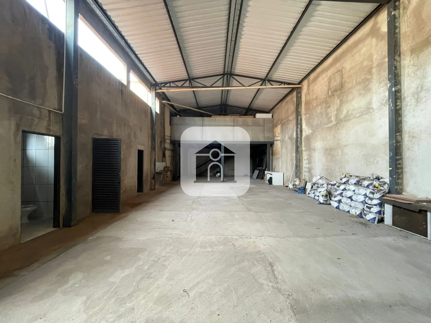 Alugar Comercial / Pr&eacute;dio em Uberl&acirc;ndia R$ 9.000,00 - Foto 19