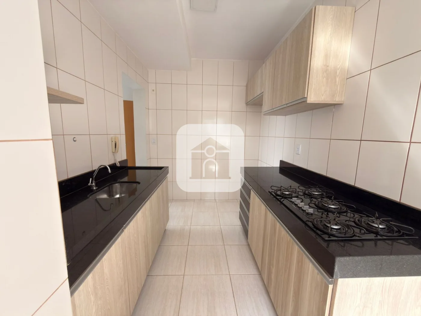 Alugar Apartamento / Padr&atilde;o em Uberl&acirc;ndia R$ 1.800,00 - Foto 6
