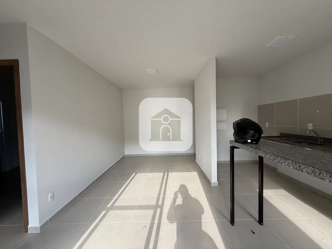 Alugar Apartamento / Padr&atilde;o em Uberl&acirc;ndia R$ 1.400,00 - Foto 1