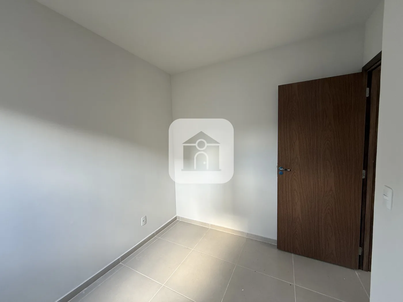 Alugar Apartamento / Padr&atilde;o em Uberl&acirc;ndia R$ 1.400,00 - Foto 5