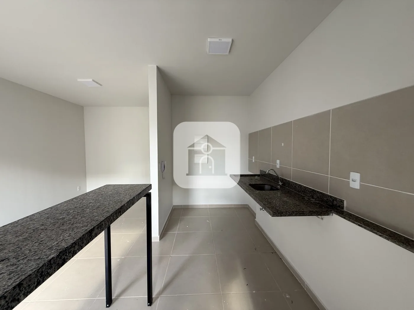Alugar Apartamento / Padr&atilde;o em Uberl&acirc;ndia R$ 1.400,00 - Foto 2