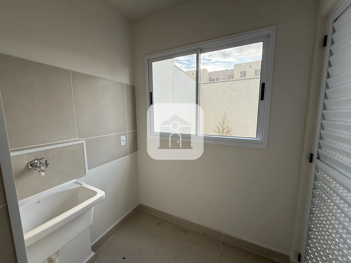 Alugar Apartamento / Padr&atilde;o em Uberl&acirc;ndia R$ 1.400,00 - Foto 8