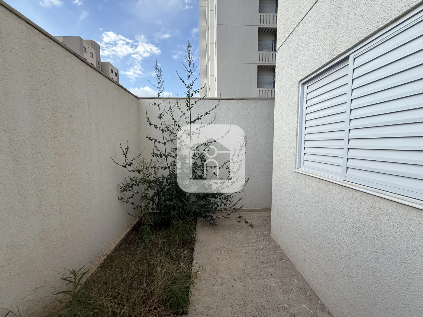 Alugar Apartamento / Padr&atilde;o em Uberl&acirc;ndia R$ 1.400,00 - Foto 17