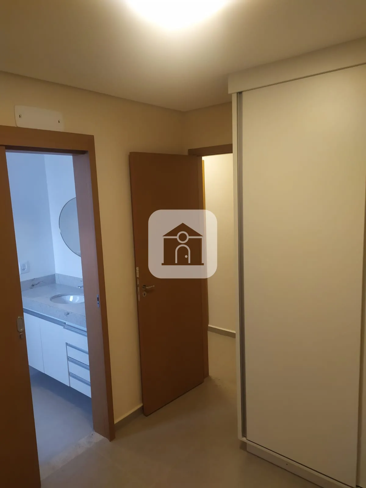 Alugar Casa / Condom&iacute;nio ou Loteamento Fechado em Uberlandia R$ 4.200,00 - Foto 12