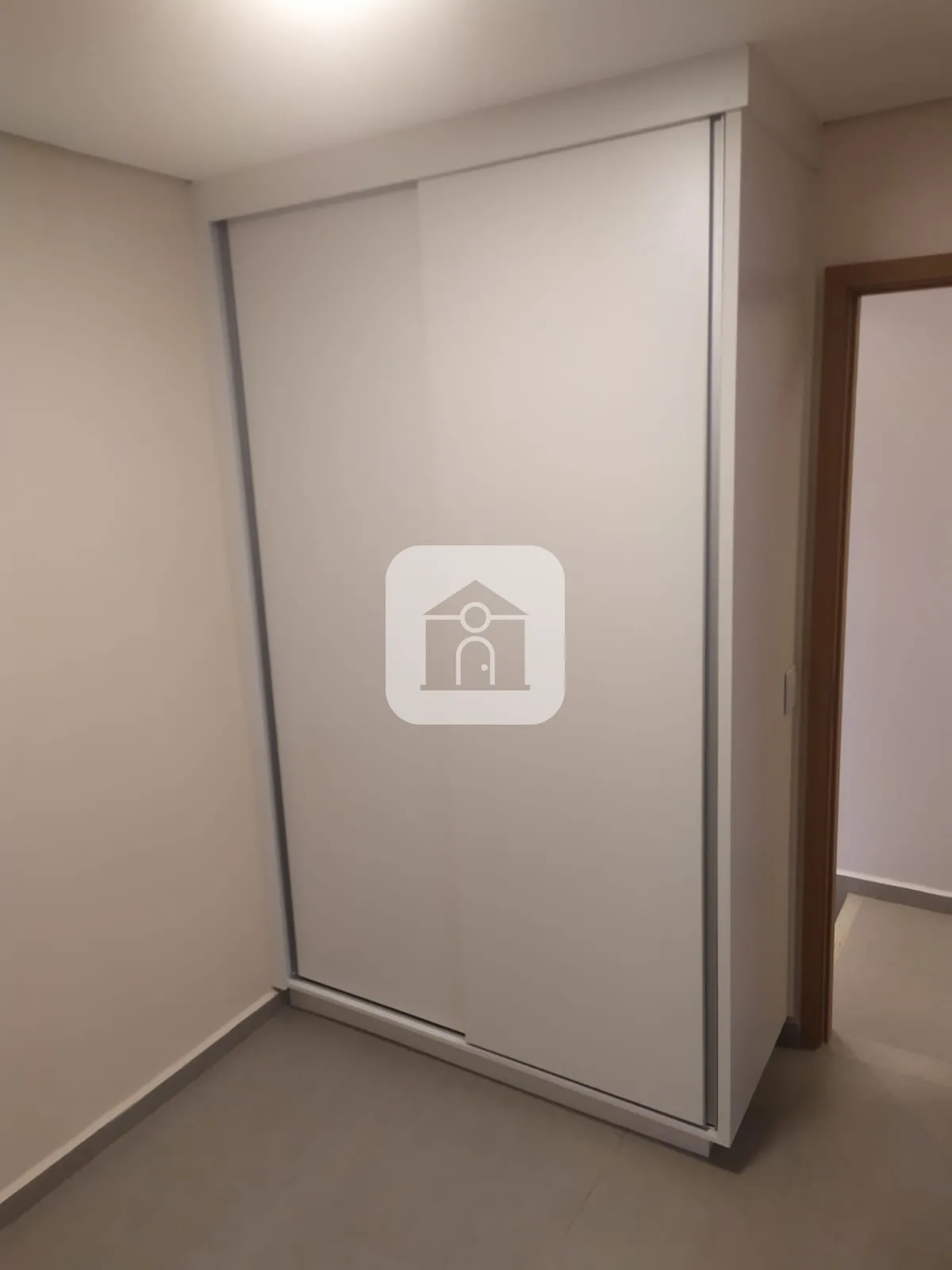 Alugar Casa / Condom&iacute;nio ou Loteamento Fechado em Uberlandia R$ 4.200,00 - Foto 15