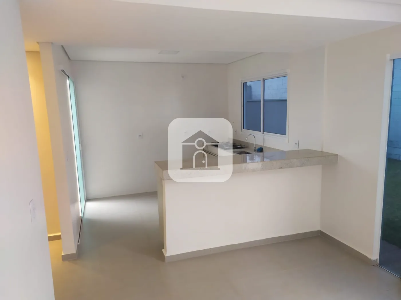 Alugar Casa / Condom&iacute;nio ou Loteamento Fechado em Uberlandia R$ 4.200,00 - Foto 6