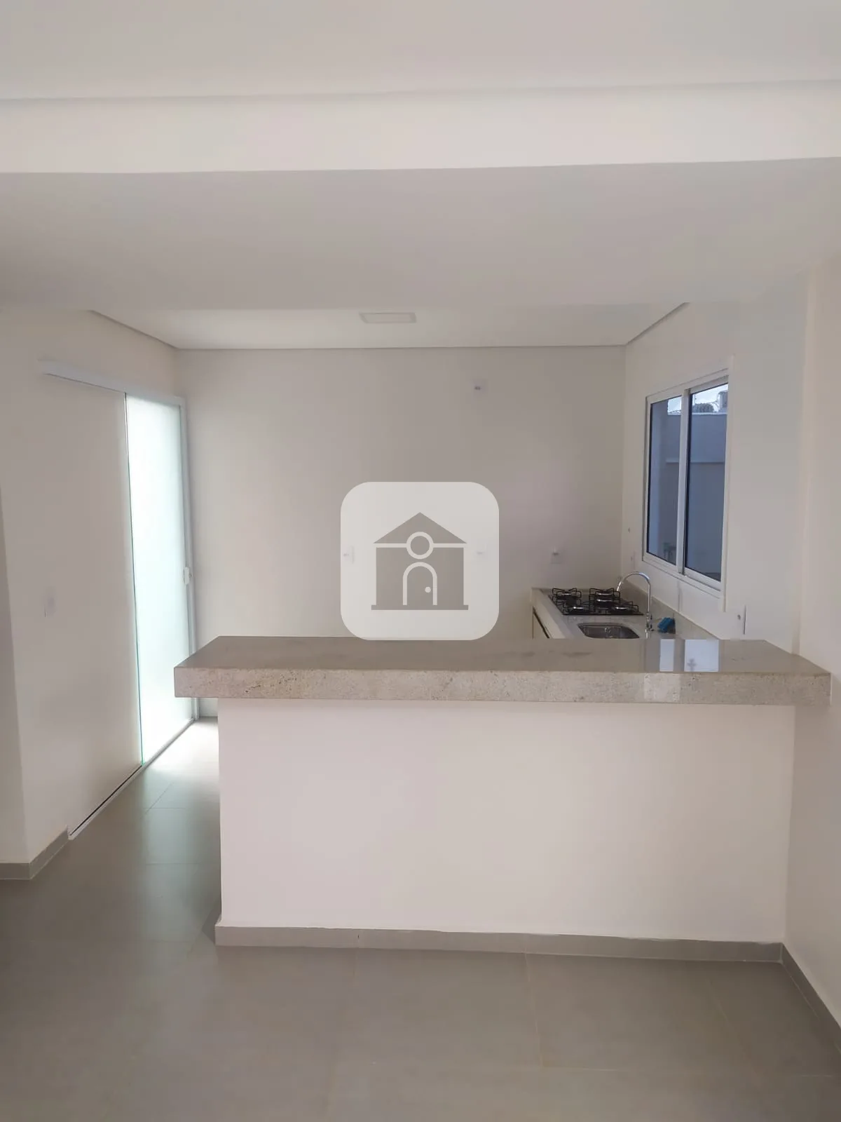 Alugar Casa / Condom&iacute;nio ou Loteamento Fechado em Uberlandia R$ 4.200,00 - Foto 7