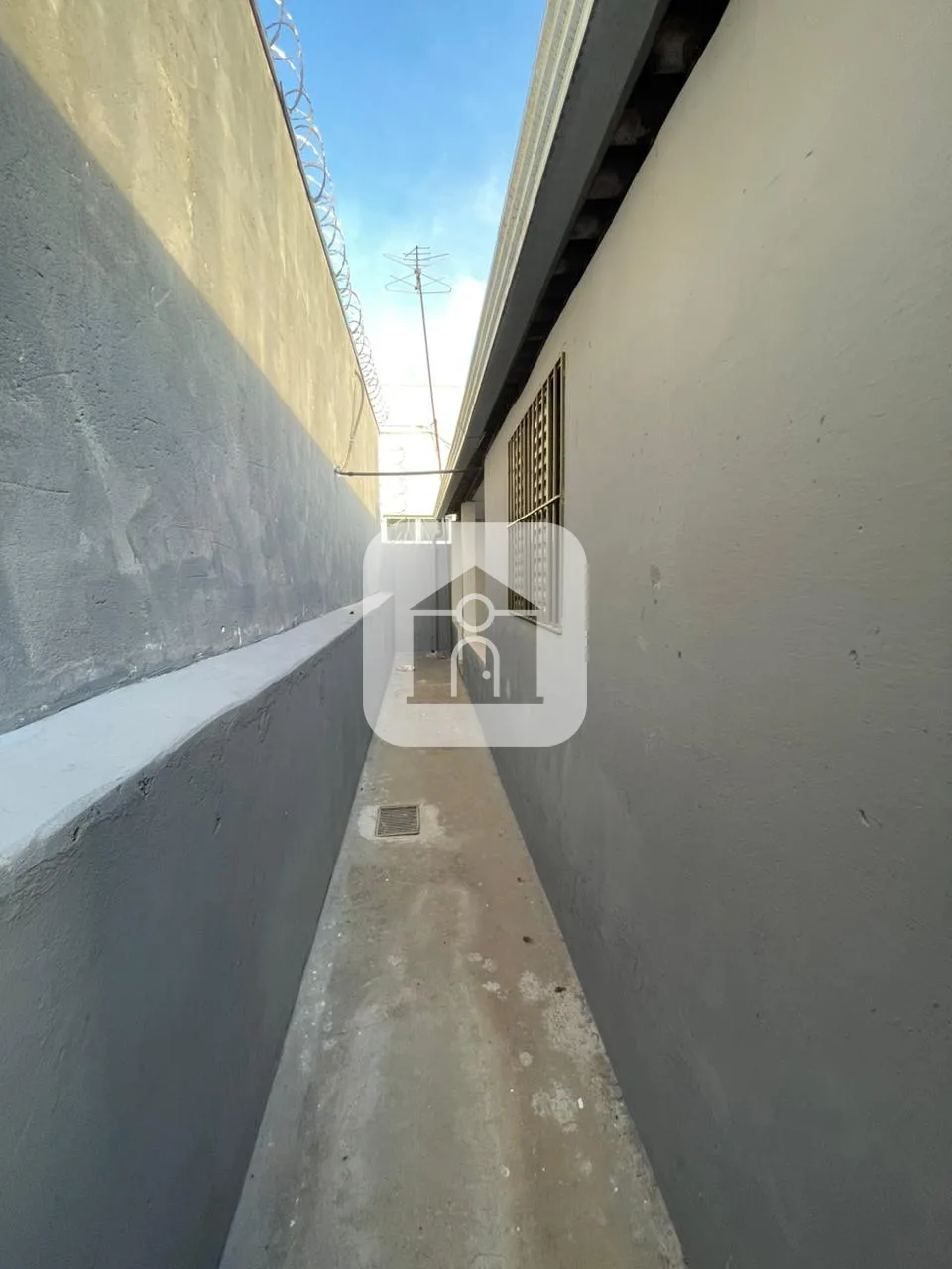 Alugar Casa / Padr&atilde;o em Uberl&acirc;ndia R$ 1.200,00 - Foto 12