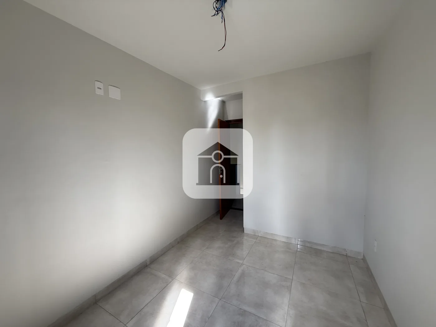 Alugar Casa / Sobrado em Uberl&acirc;ndia R$ 3.000,00 - Foto 9