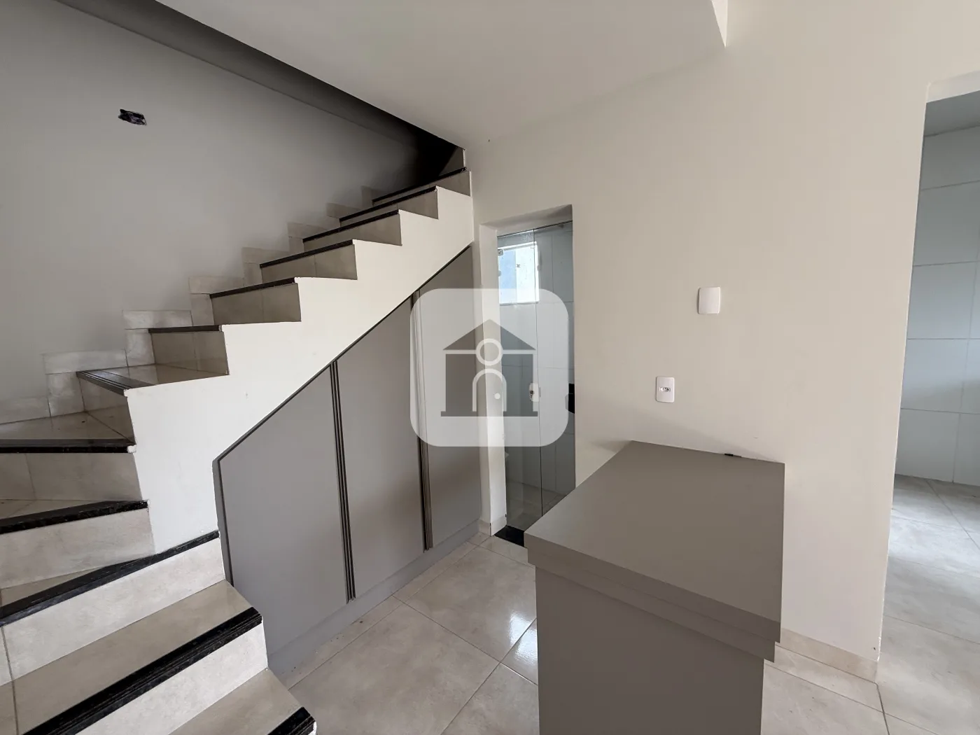 Alugar Casa / Sobrado em Uberl&acirc;ndia R$ 3.000,00 - Foto 6