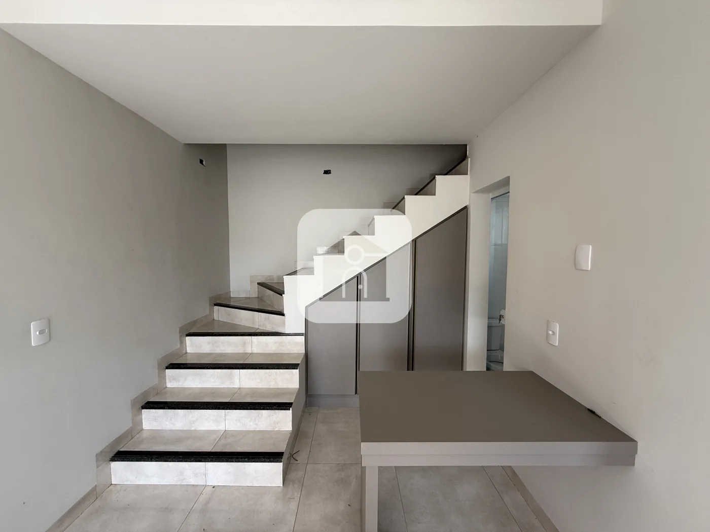 Alugar Casa / Sobrado em Uberl&acirc;ndia R$ 3.000,00 - Foto 5