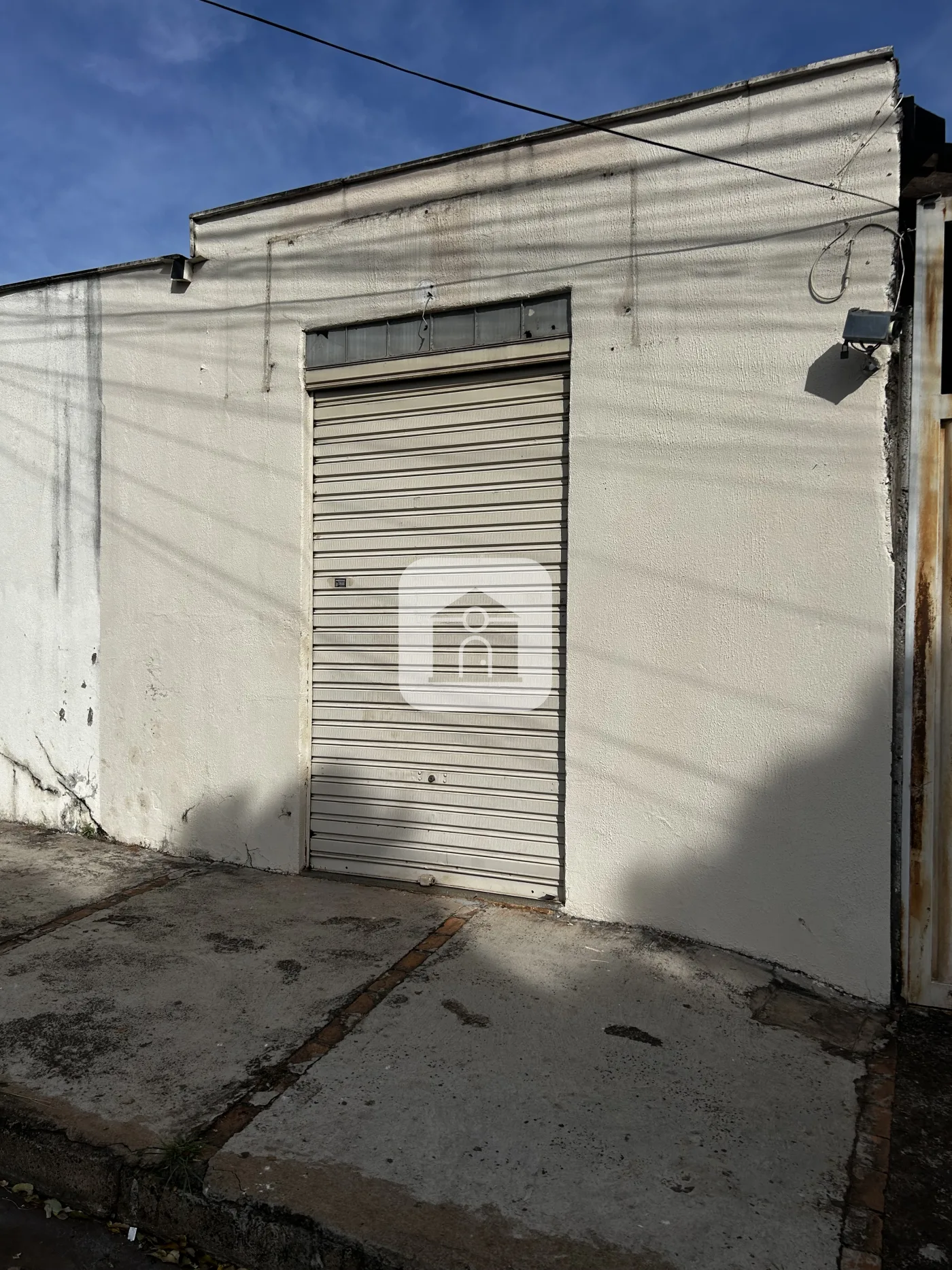 Alugar Comercial / C&ocirc;modo em Uberl&acirc;ndia R$ 900,00 - Foto 1