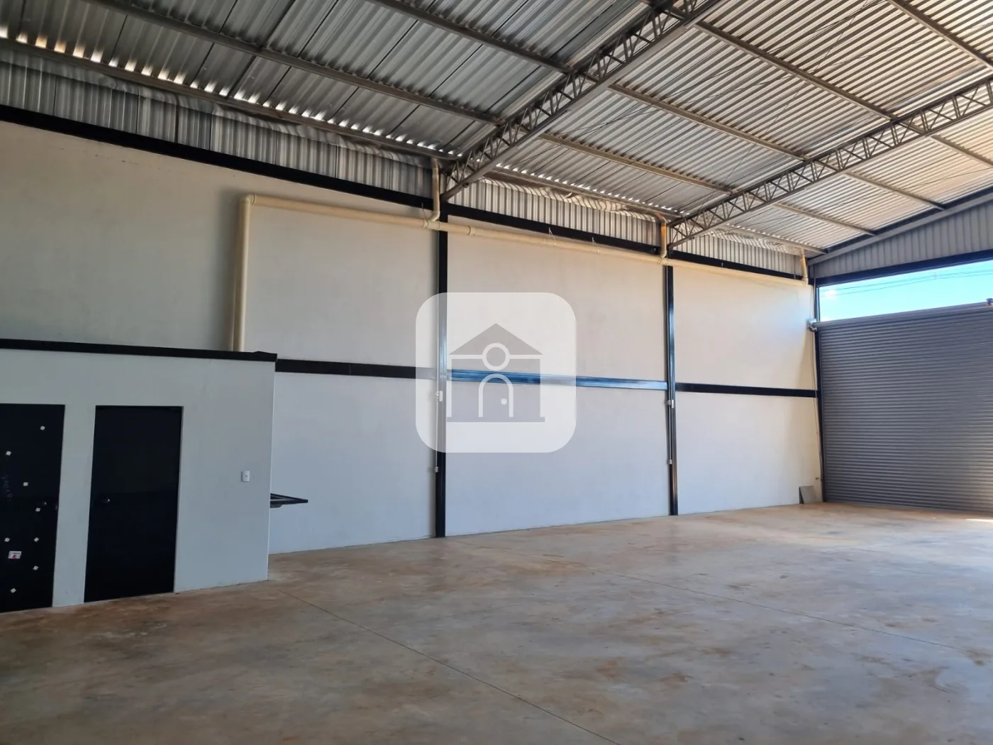 Alugar Comercial / Galp&atilde;o em Uberl&acirc;ndia R$ 14.000,00 - Foto 3